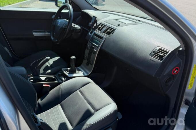Volvo S40 2 generation Sedan