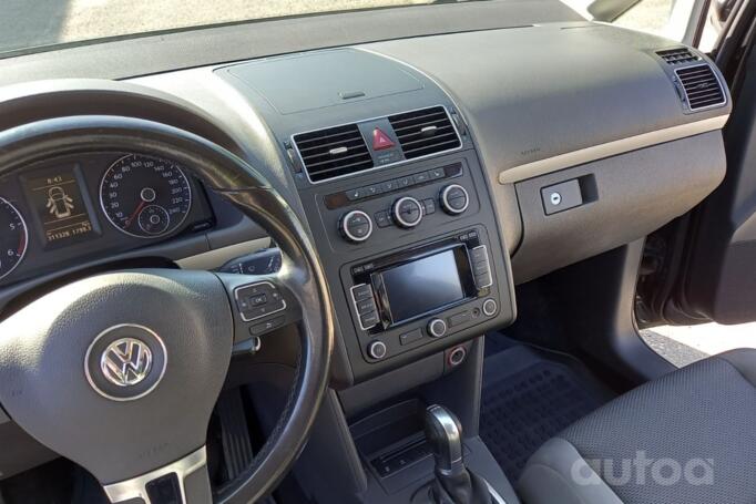 Volkswagen Touran 2 generation Minivan