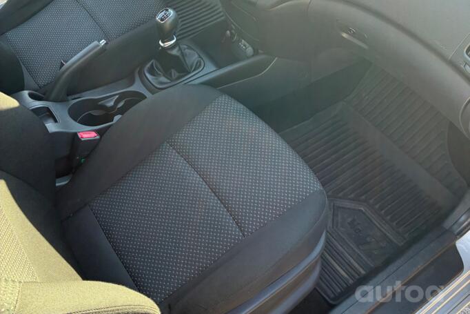 Hyundai i30 1 generation [restyling]