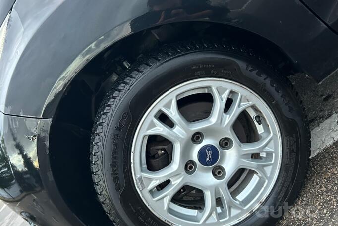 Ford Fiesta 5 generation [restyling] Hatchback 5-doors