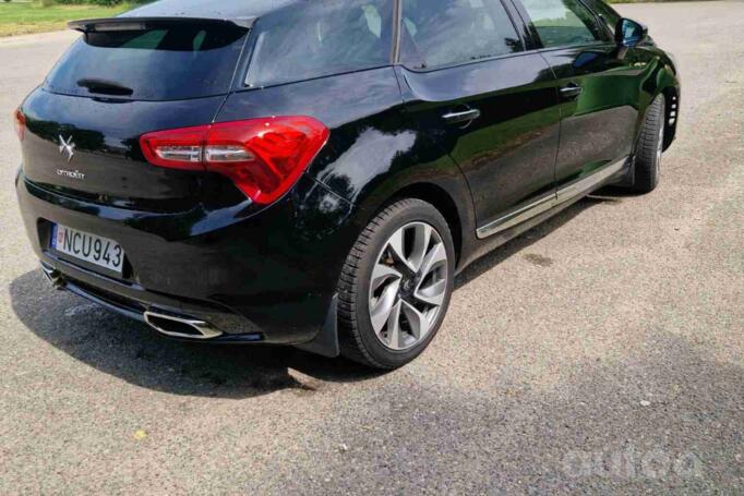 Citroen DS5