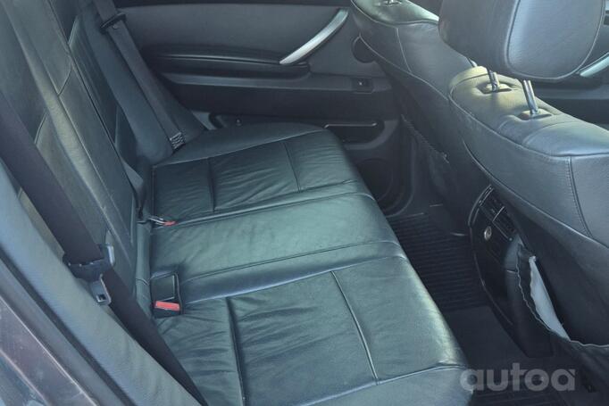 BMW X5 E53 Crossover