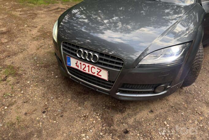 Audi TT 8J Coupe 2-doors