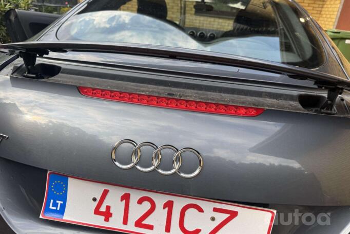 Audi TT 8J Coupe 2-doors