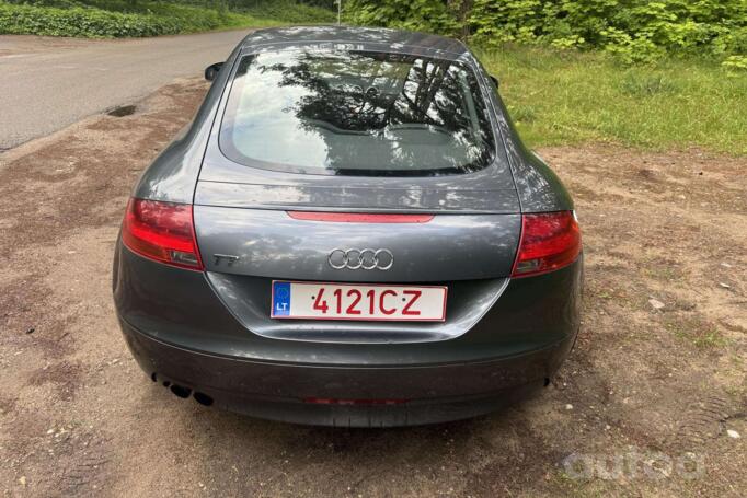 Audi TT 8J Coupe 2-doors