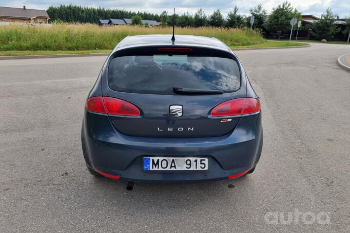 SEAT Leon 2 generation Hatchback 5-doors