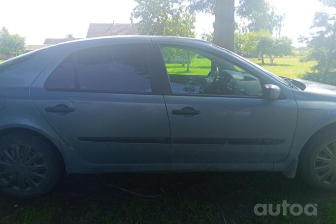 Renault Laguna 2 generation Liftback