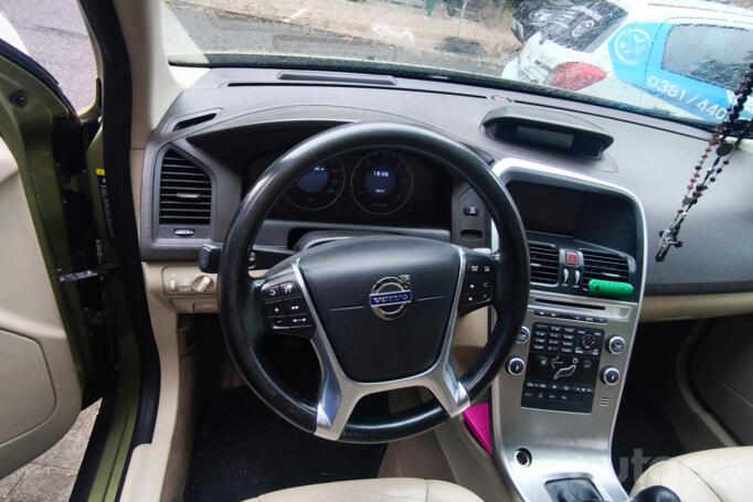 Volvo XC60 1 generation Crossover