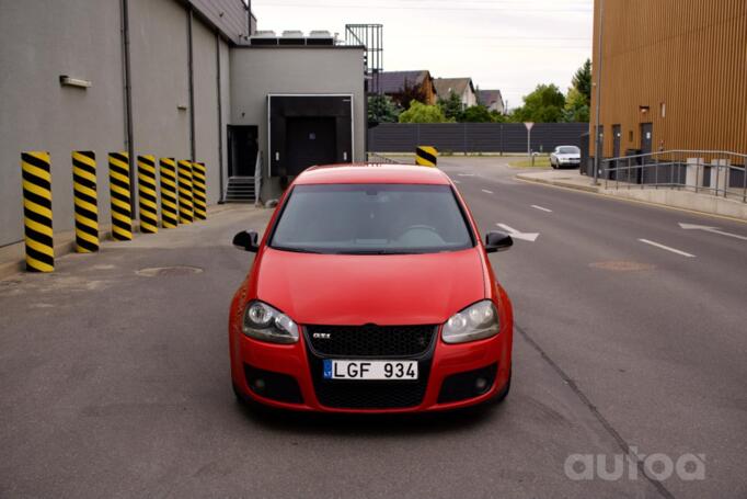 Volkswagen Golf GTI 5 generation