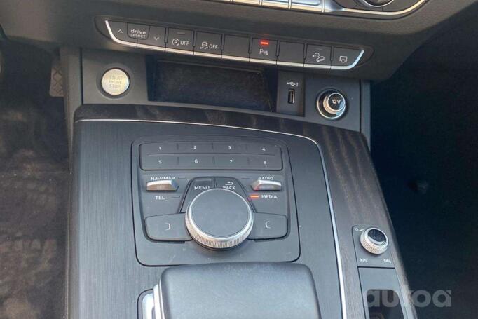 Audi Q5 2 generation Crossover