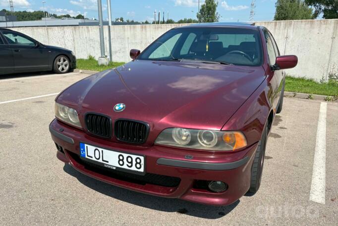 BMW 5 Series E39 Sedan 4-doors