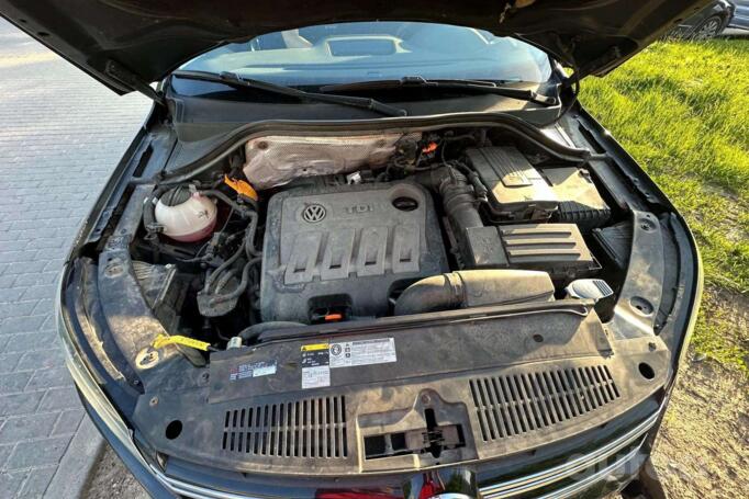 Volkswagen Tiguan 1 generation [restyling] Crossover