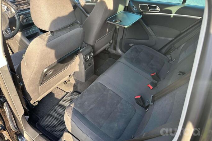 Volkswagen Tiguan 1 generation [restyling] Crossover