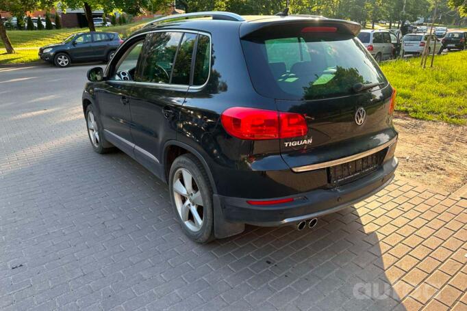 Volkswagen Tiguan 1 generation [restyling] Crossover