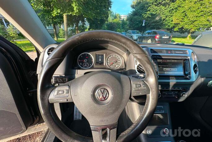 Volkswagen Tiguan 1 generation [restyling] Crossover