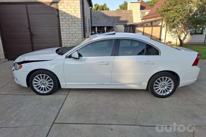 Volvo S80 2 generation [restyling] Sedan