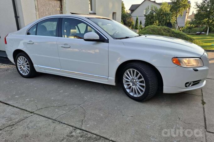 Volvo S80 2 generation [restyling] Sedan