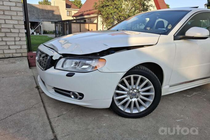 Volvo S80 2 generation [restyling] Sedan