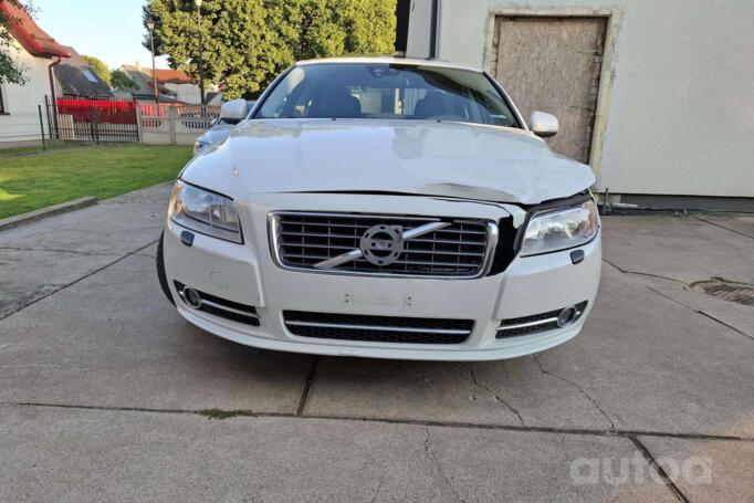 Volvo S80 2 generation [restyling] Sedan