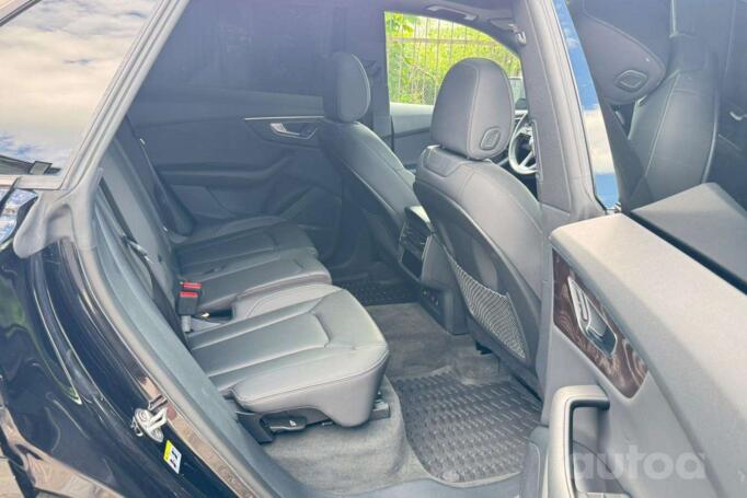 Audi Q8 1 generation Crossover