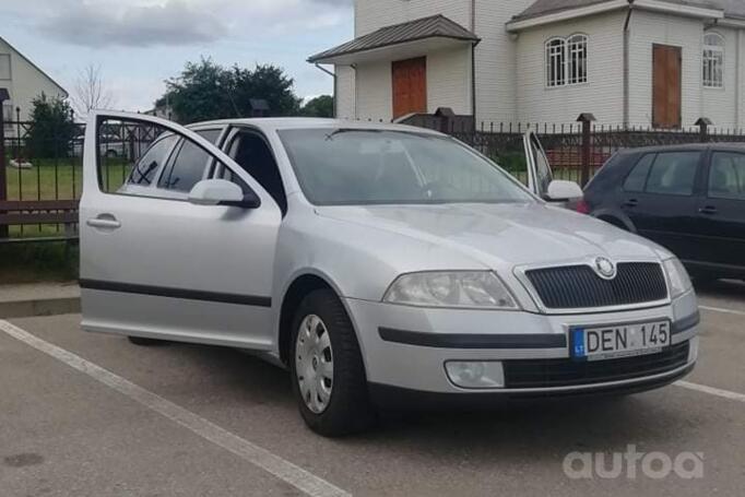 Skoda Octavia 2 generation Combi wagon 5-doors