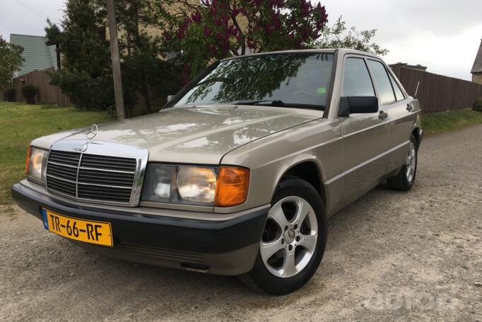 Mercedes-Benz 190 (W201) 1 generation