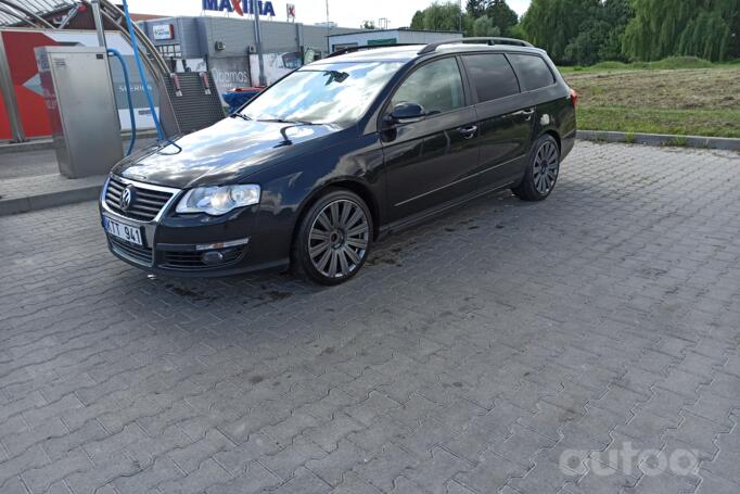 Volkswagen Passat B6 wagon 5-doors