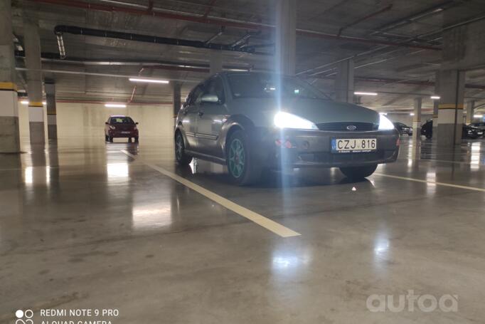 Ford Focus 1 generation Hatchback 5-doors