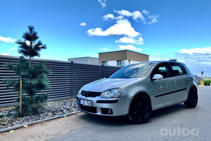 Volkswagen Golf 5 generation Hatchback 5-doors