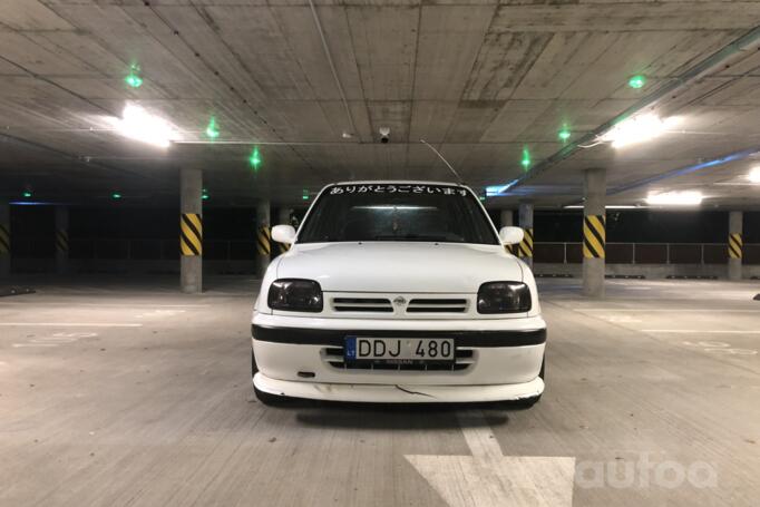 Nissan Micra K11 Hatchback 3-doors