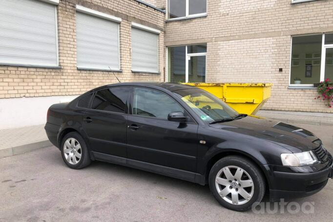 Volkswagen Passat B5 Sedan 4-doors