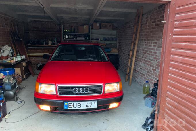 Audi 100 4A/C4 Sedan