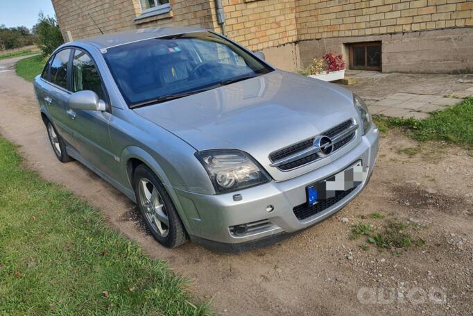 Opel Vectra C GTS hatchback
