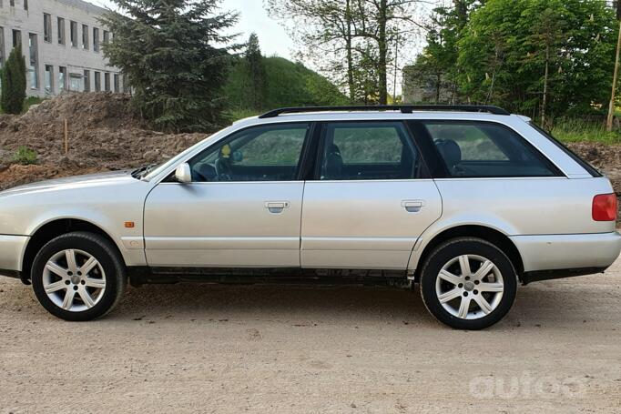 Audi A6 A4/C4 wagon