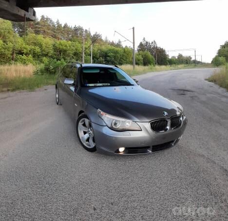 BMW 5 Series E60/E61 Touring wagon