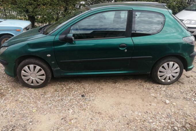 Peugeot 206 1 generation Hatchback 3-doors