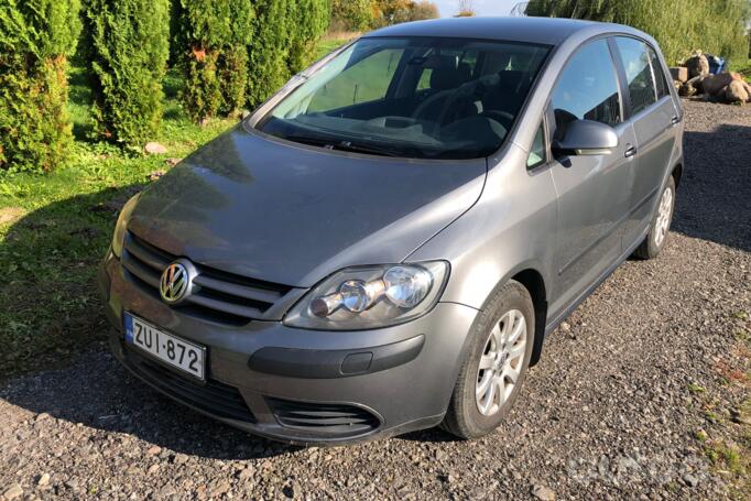 Volkswagen Golf Plus 1 generation