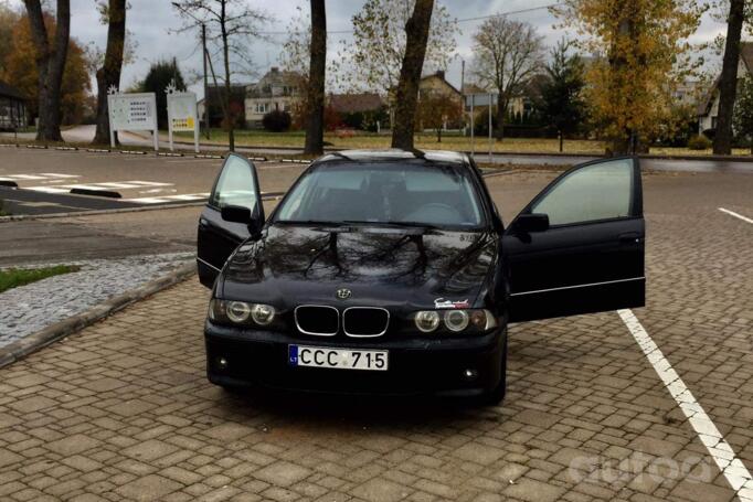 BMW 5 Series E39 Sedan 4-doors