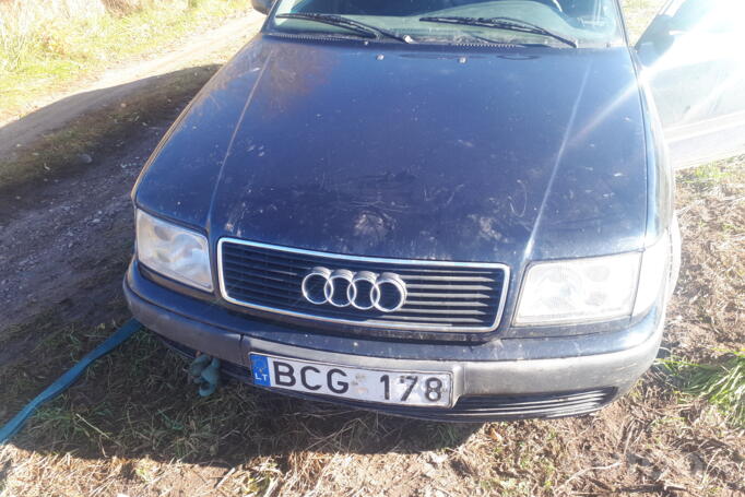 Audi 100 4A/C4 Avant wagon