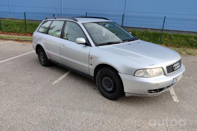 Audi A4 B5 Avant wagon 5-doors