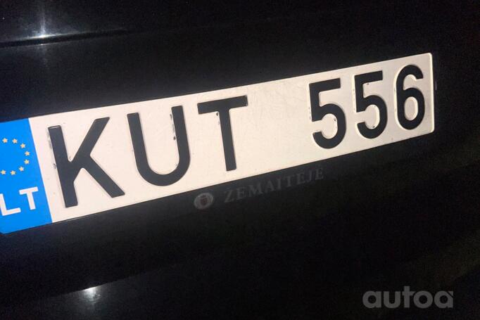 KUT556