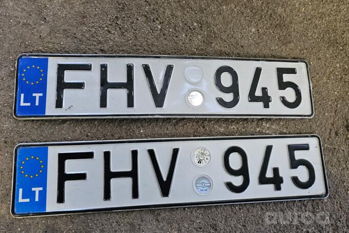 FHV945