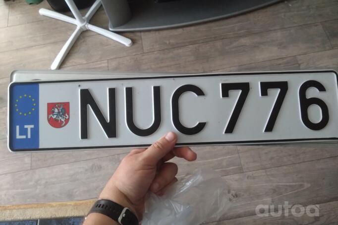 NUC776