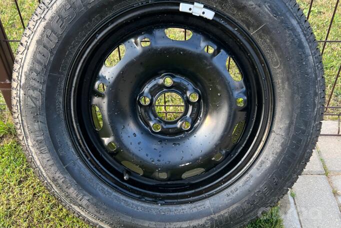 Kita, plieniniai štampuoti