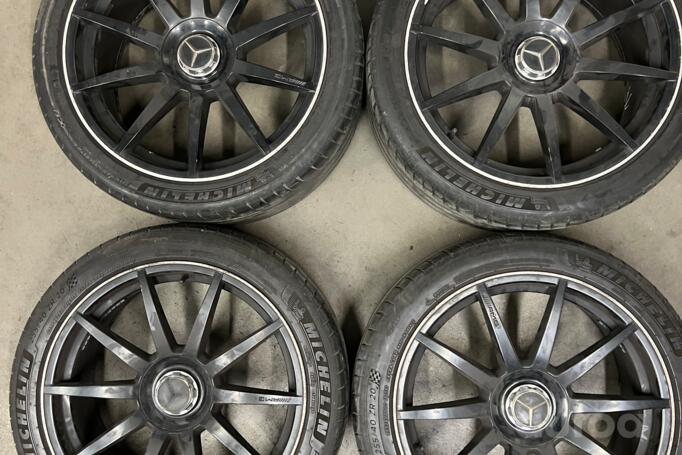 Kita, lengvojo lydinio