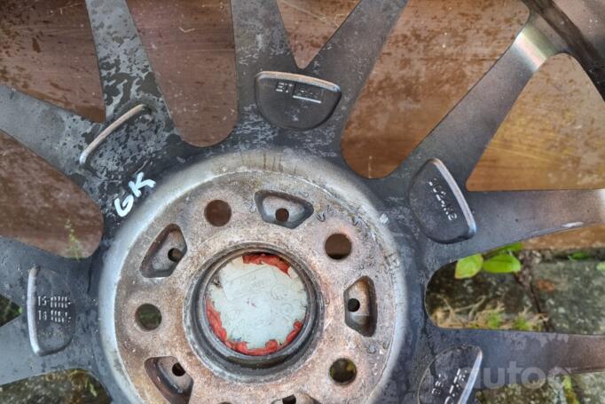 HTC, lengvojo lydinio