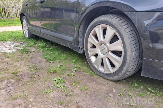 Kita, lengvojo lydinio