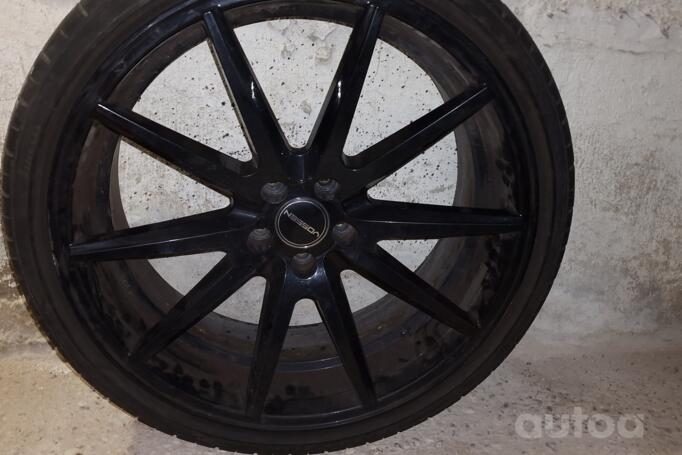 Vossen, lengvojo lydinio