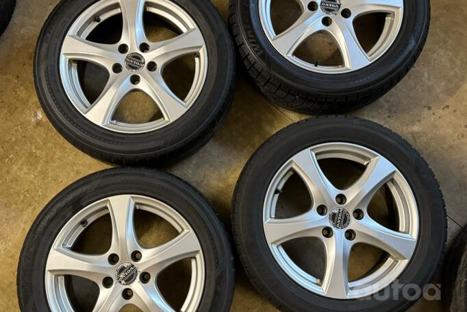 Volvo, lengvojo lydinio