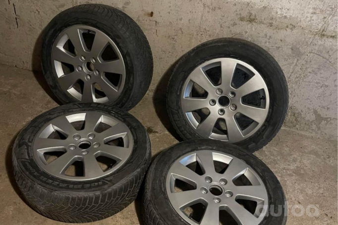 Kita, lengvojo lydinio